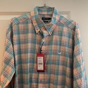 Southern marsh large button down